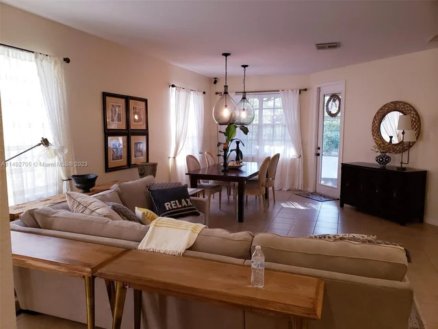 1526 Fenton Dr # 1526, Delray Beach FL 33445