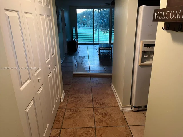 8421 Lagos De Campo Blvd # 202T, Tamarac FL 33321