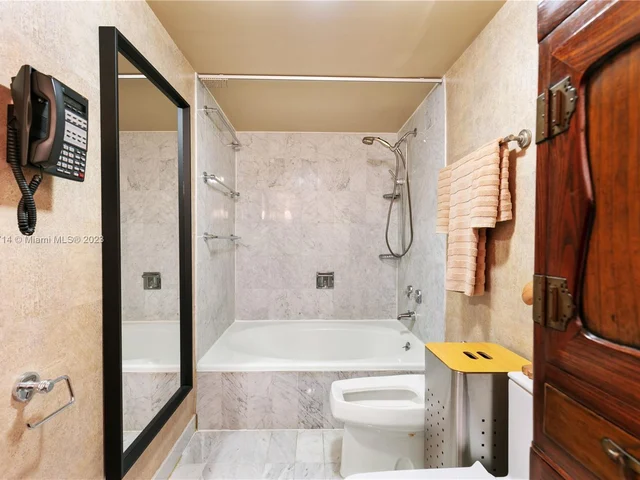 1541 Brickell Ave # C1506, Miami FL 33129