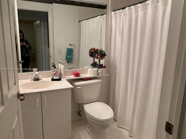 11381 NW 73rd Ter, Doral FL 33178