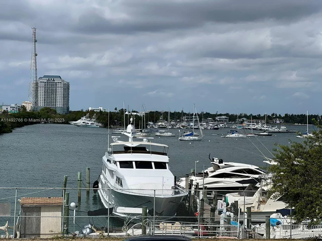 7904 West Dr # 201, North Bay Village FL 33141