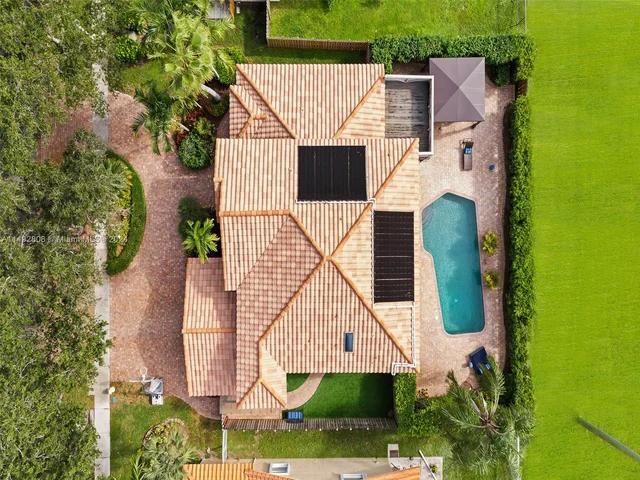 10650 Paris St, Cooper City FL 33026