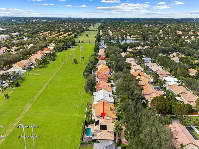 10650 Paris St, Cooper City FL 33026