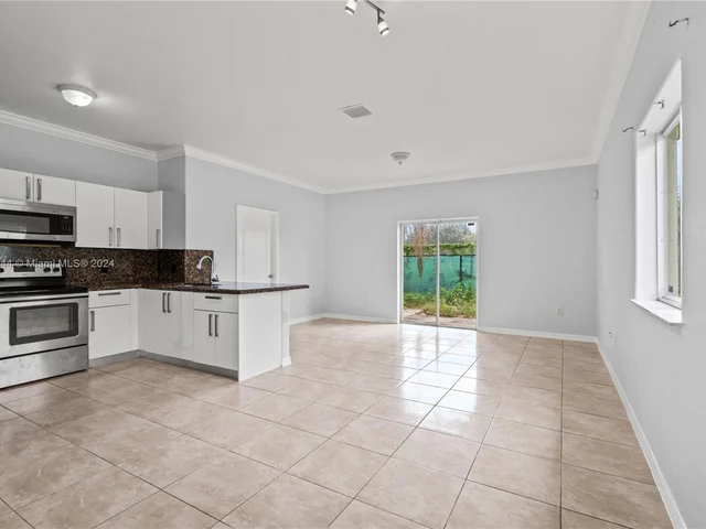 13256 Old Biscayne Dr # 706, Homestead FL 33181