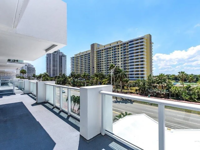 5601 Collins Ave # 420, Miami Beach FL 33140
