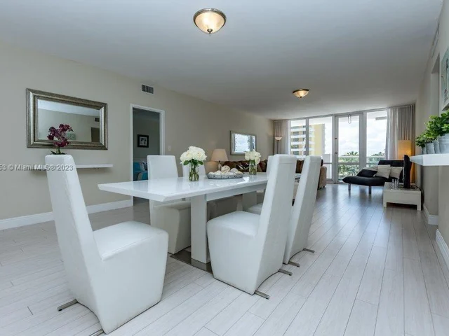 5601 Collins Ave # 420, Miami Beach FL 33140