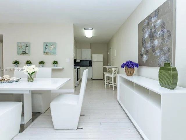 5601 Collins Ave # 420, Miami Beach FL 33140