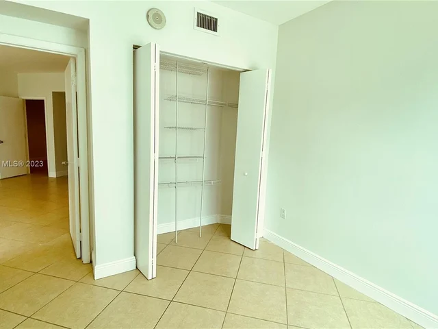 350 S Miami Ave # 1904, Miami FL 33130