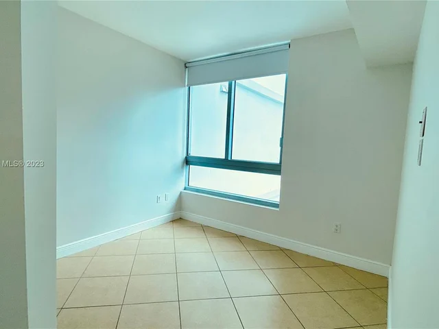 350 S Miami Ave # 1904, Miami FL 33130
