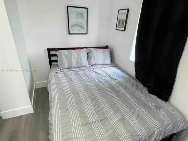 1553 NW 62nd Ter, Miami FL 33147