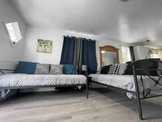 1553 NW 62nd Ter, Miami FL 33147