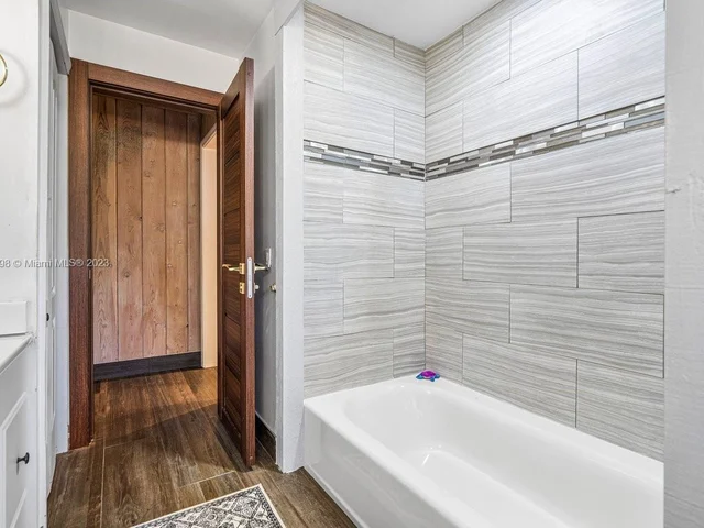 11767 W Rambling Dr, Wellington FL 33414