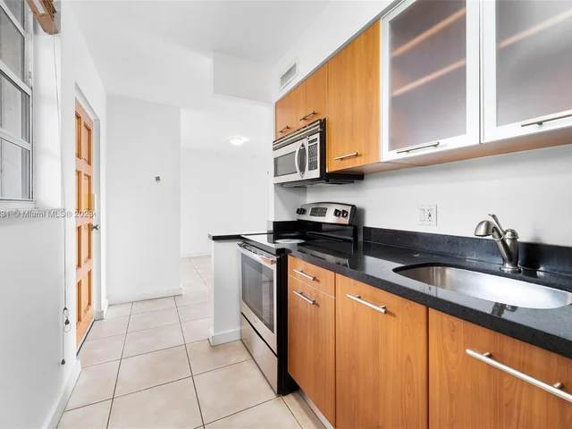 680 NE 64th St # A506, Miami FL 33138