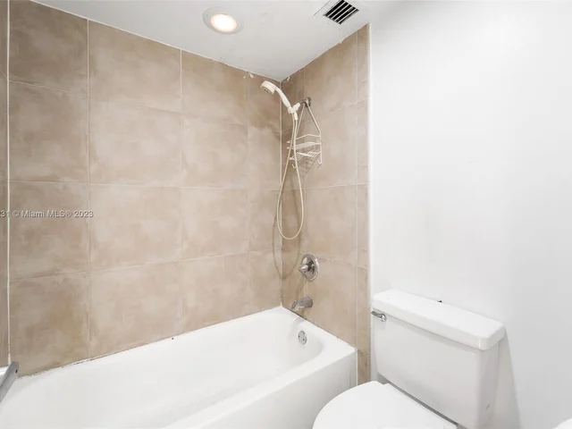 680 NE 64th St # A506, Miami FL 33138