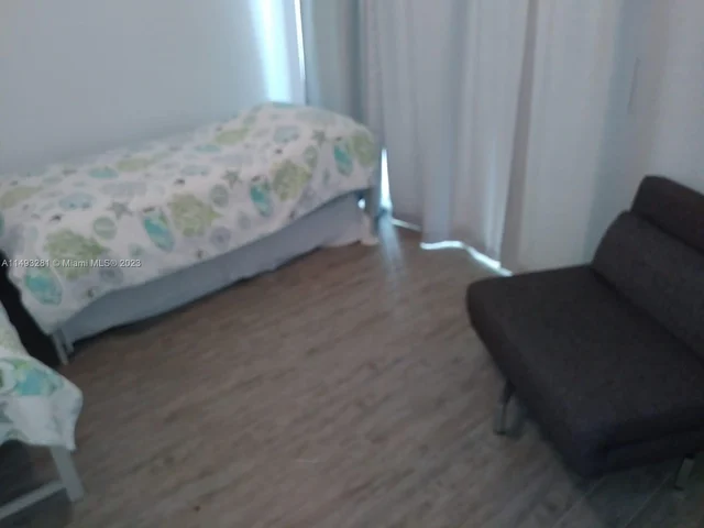 5401 Collins Ave # 145, Miami Beach FL 33140