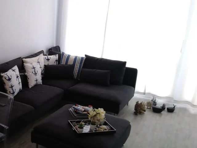 5401 Collins Ave # 145, Miami Beach FL 33140