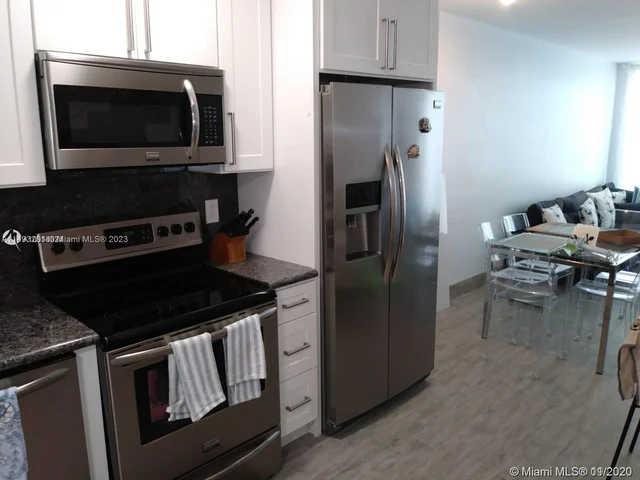 5401 Collins Ave # 145, Miami Beach FL 33140