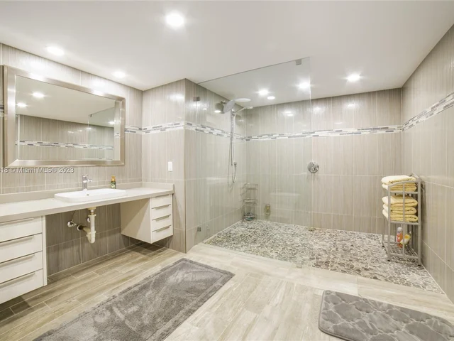 2200 S Ocean Ln # 1804, Fort Lauderdale FL 33316