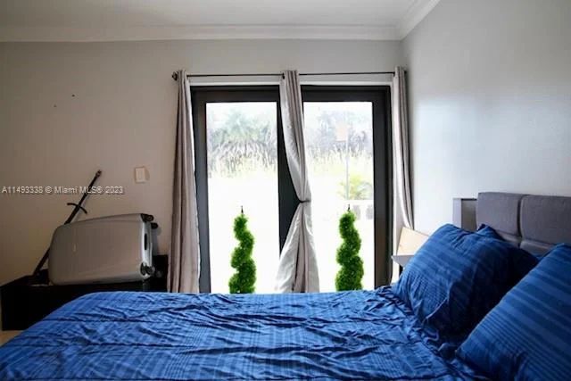 19800 SW 14th Ct, Pembroke Pines FL 33029