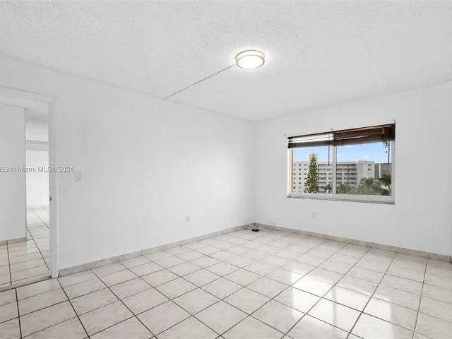 200 178th Dr # 701, Sunny Isles Beach FL 33160