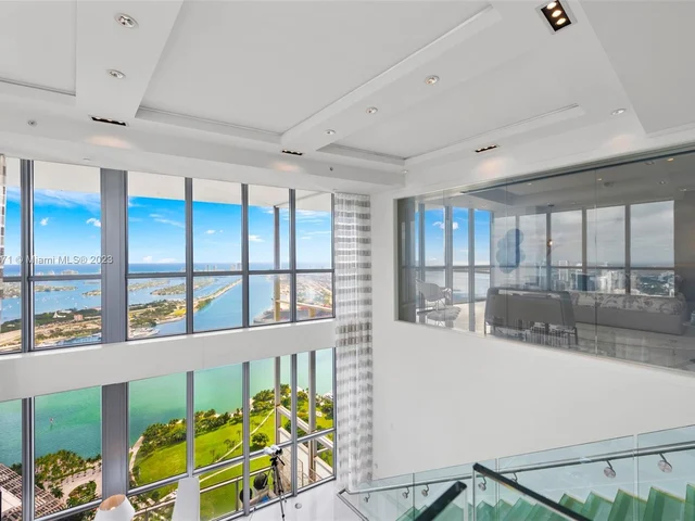 1100 Biscayne Blvd # 6401, Miami FL 33132