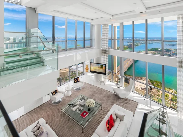 1100 Biscayne Blvd # 6401, Miami FL 33132