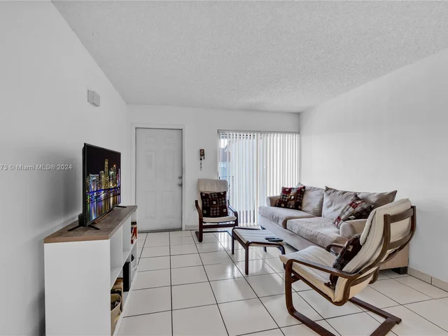 15421 SW 81st Circle Ln # 28, Miami FL 33193