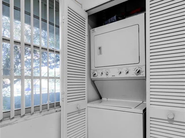 15421 SW 81st Circle Ln # 28, Miami FL 33193