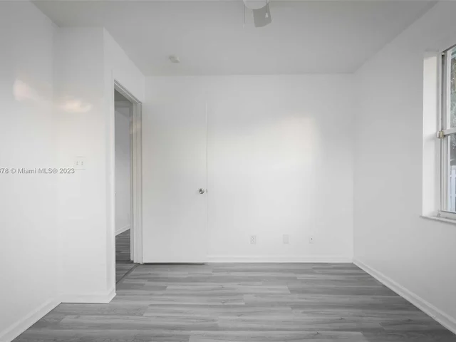 6324 Taylor St, Hollywood FL 33024