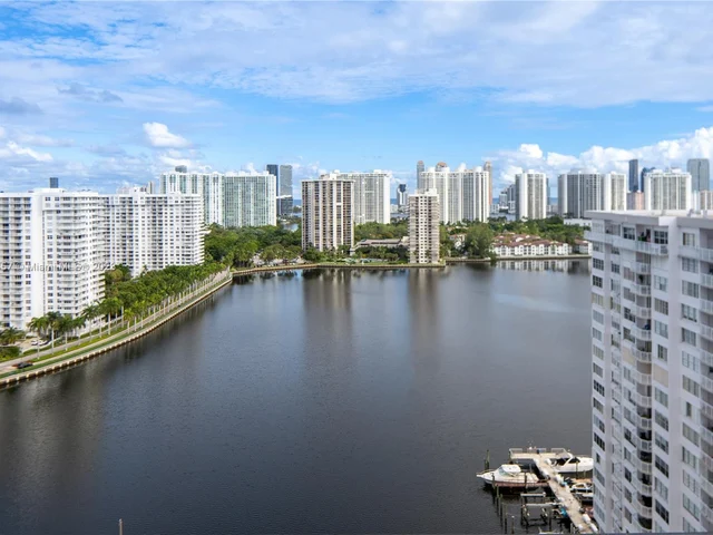 2750 NE 183rd St # 2202, Aventura FL 33160