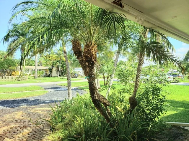 1510 Coolidge St, Hollywood FL 33020