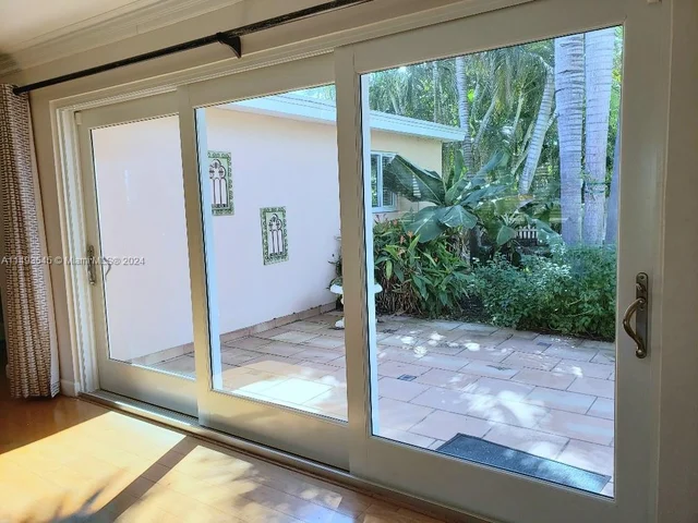 1510 Coolidge St, Hollywood FL 33020