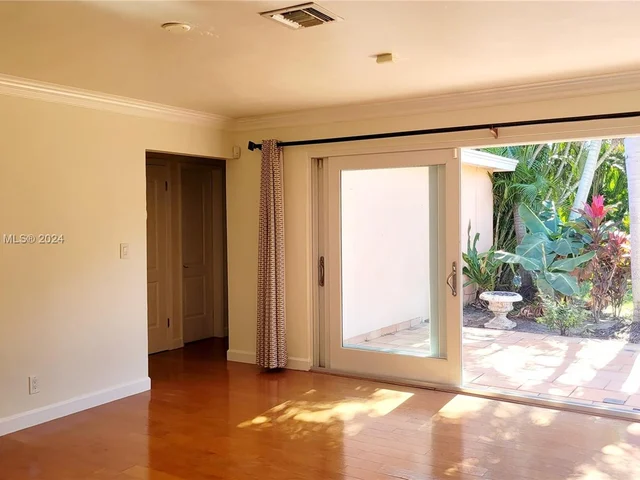 1510 Coolidge St, Hollywood FL 33020