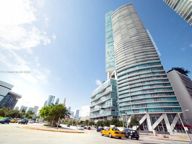 888 Biscayne Blvd # 2601, Miami FL 33132
