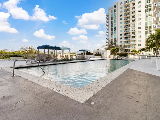 1861 NW S River Dr # A10, Miami FL 33125