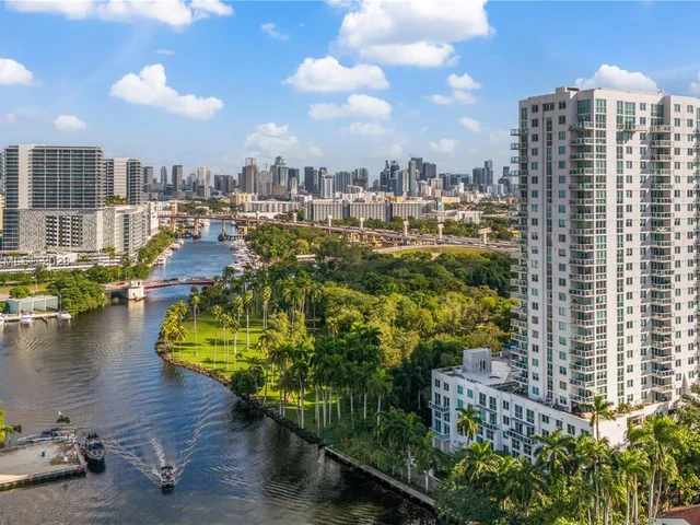 1861 NW S River Dr # A10, Miami FL 33125