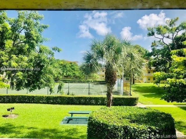 5174 NE 6th Ave # 526, Oakland Park FL 33334