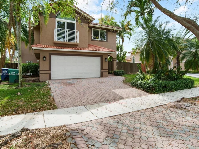 16050 SW 89th Ave Rd, Palmetto Bay FL 33157