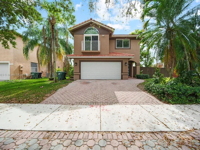 16050 SW 89th Ave Rd, Palmetto Bay FL 33157