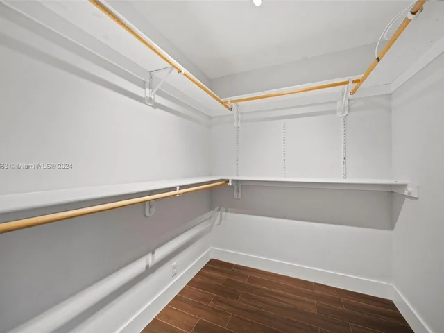 16050 SW 89th Ave Rd, Palmetto Bay FL 33157