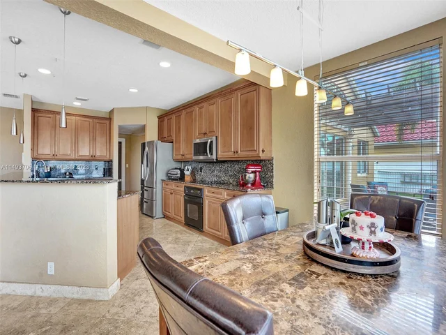 18691 SW 12th St, Pembroke Pines FL 33029