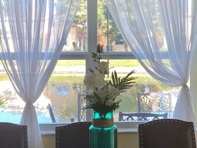 4046 Eastridge Dr, Deerfield Beach FL 33064