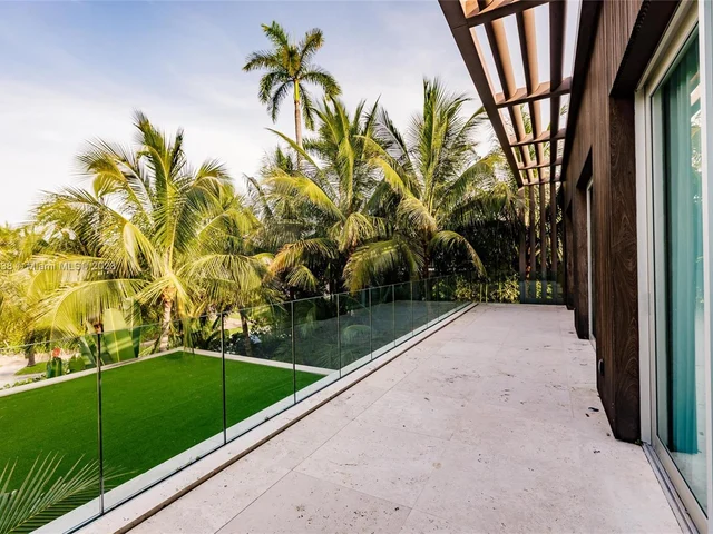 130 W RIVO ALTO DR, Miami Beach FL 33139