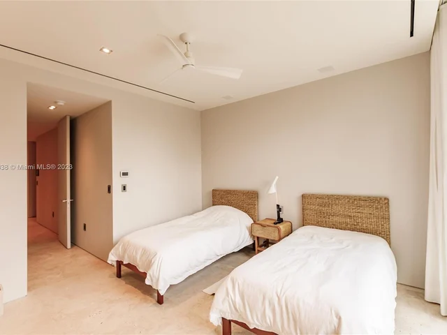 130 W RIVO ALTO DR, Miami Beach FL 33139