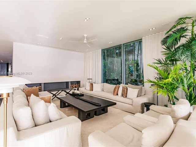 130 W RIVO ALTO DR, Miami Beach FL 33139