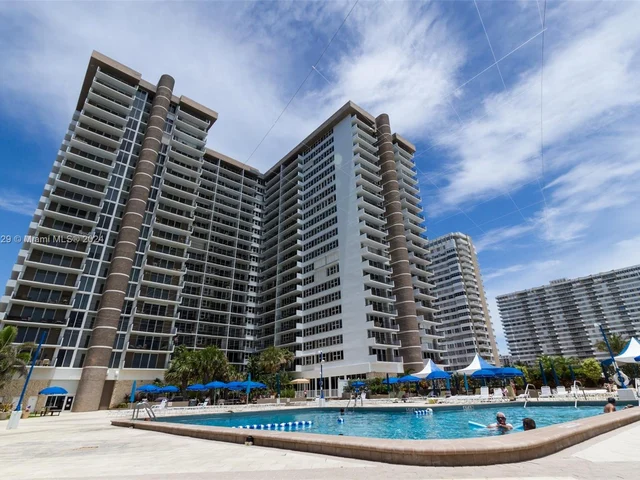 1965 S Ocean Dr # 15A, Hallandale Beach FL 33009