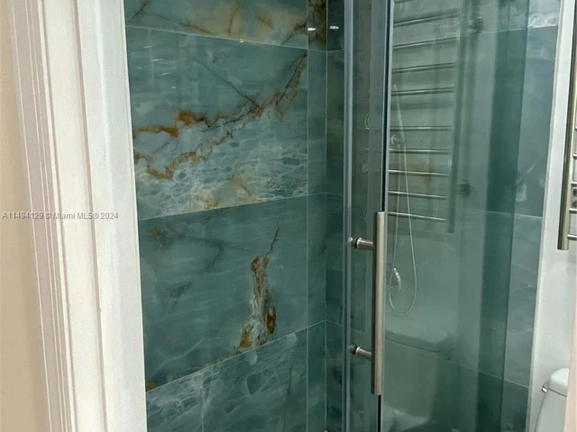 1965 S Ocean Dr # 15A, Hallandale Beach FL 33009