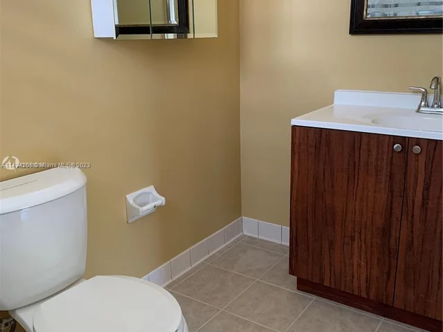 11101 Royal Palm Blvd # 201, Coral Springs FL 33065