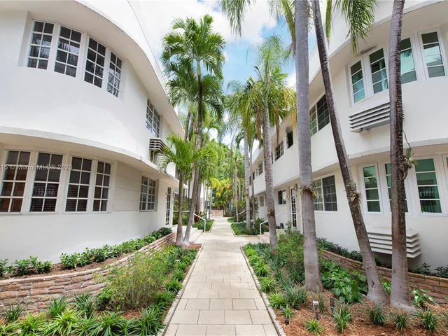 1605 Lenox Ave # 5, Miami Beach FL 33139