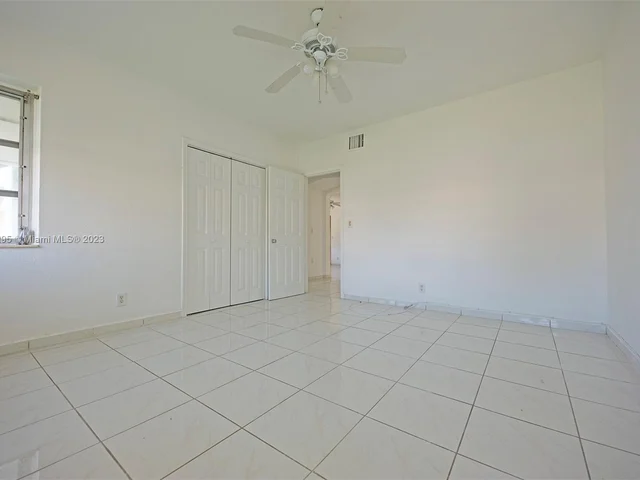 1735 Marseille Dr # 2, Miami Beach FL 33141
